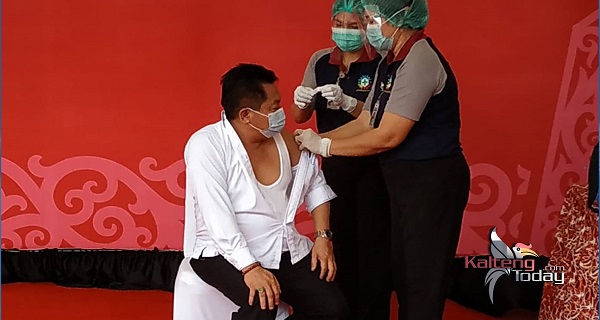 Ketua DPRD Kalteng Minta Masyarakat Jangan Percaya Berita Hoax Tentang Vaksin