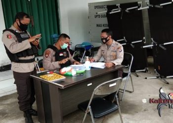 Polisi Jaga Ketat Gudang Vaksin Covid-19 di Kabupaten Seruyan