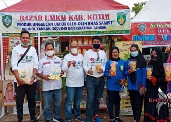 Bazaar UMKM Bantu Petani Lokal Pasarkan Produk Beras Kemasan Ekonomis