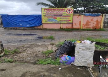 Meski Ditutup Total, Banyak Warga Nekat Buang Sampah di TPS Batuah