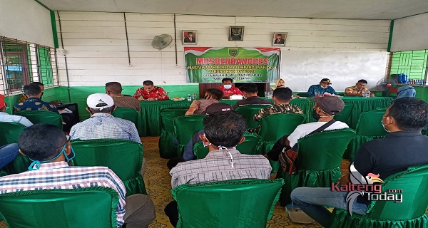Desa Kalanis Lakukan Persiapan Jelang Musrembang