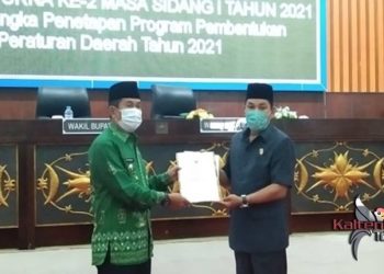11. Rancangan Peraturan Daerah Kabupaten Mura tentang pertahanan, instansi pengusul Dinas Perkimtan