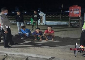 Polisi Bubarkan Balap Liar di Jalan A. Yani Kuala Pembuang