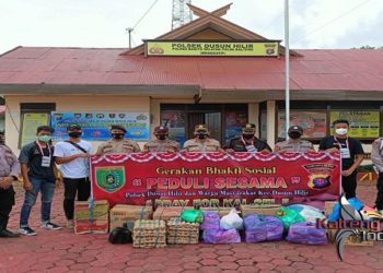 Warga Mangkatip Barsel Berikan Bantuan Untuk Korban Banjir di Kalsel