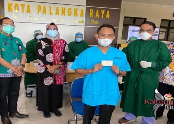 Usai Disuntik Vaksin Covid-19, Fairid Naparin: Merasa Lapar!
