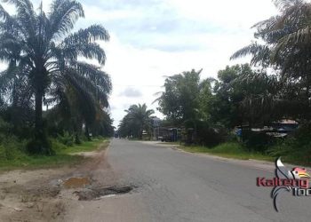 Kerusakan Jalan Dalam dan Luar Kota Sampit Harus Segera Diperbaiki