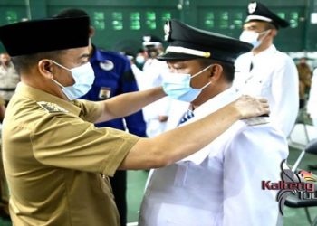 Lantik 17 Pj Kades, Bupati Seruyan Minta Berikan Pelayanan Terbaik