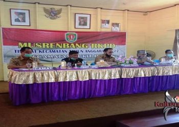 Wabup Sunardi Dukung Keinginan Pemdes Kajamei Jadikan PLTS Sebagai Aset Desa