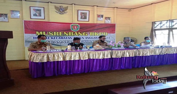 Wabup Sunardi Dukung Keinginan Pemdes Kajamei Jadikan PLTS Sebagai Aset Desa