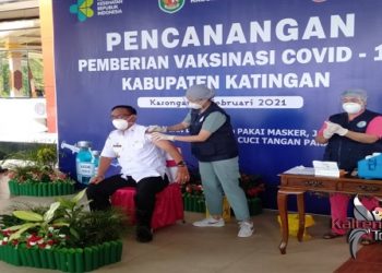Wabup Orang Pertama Terima Vaksin Sinovak Di Katingan