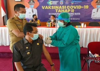 Jajaran Forkopimda Mura Disuntik Vaksinasi Tahap II