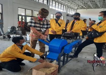 Rektor UPR Puji Inovasi Mahasiswa Teknik Mesin
