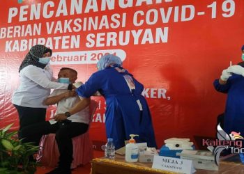 Fobia Jarum Suntik, Ketua DPRD Tetap Jalani Vaksin Covid-19