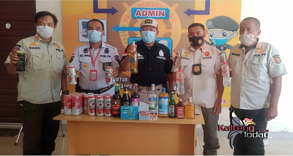 Satpol PP Katingan Amankan Minuman Beralkohol Tanpa Izin