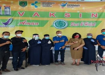 Bupati dan Wakil Bupati Barsel Divaksin Covid-19