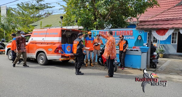 Satgas Covid 19 Kapuas Lakukan Penyemprotan Disinfektan di 9 Titik