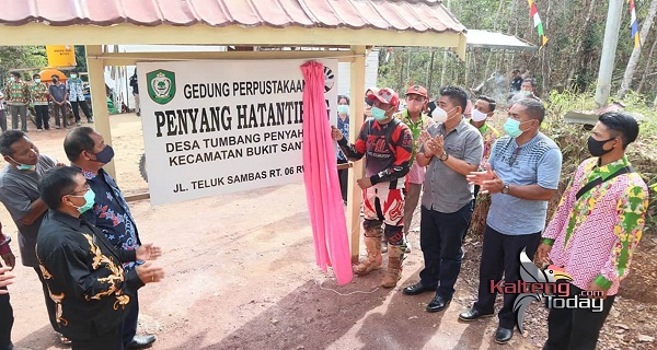 Bupati Harapkan Setiap Desa Ada Perpustakaan