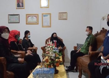 Kejari Pulang Pisau Sambangi Kantor Pengadilan Negeri