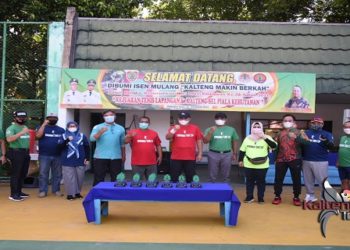 Wagub Kalteng Buka Turnamen Tenis Lapangan Piala Kehutanan Tahun 2021