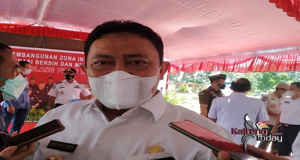 Edy Pratowo Hadiri Pencanangan Zona WBBM Kejari Pulang Pisau