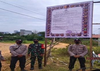 Polsek Mentaya Hulu Pasang Baliho Cegah Karhutla