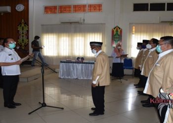 Bupati Kukuhkan Pengurus Forum Kerukunan Umat Beragama Kapuas