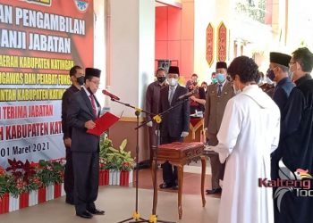 Bupati Sakariyas Lantik Pj Sekda Katingan