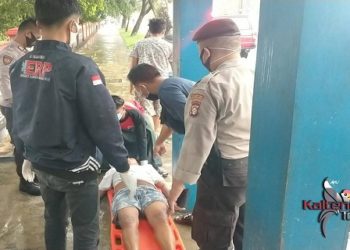 Pria Lusuh Ditemukan Tergeletak di Halte Jalan A. Yani Palangka Raya