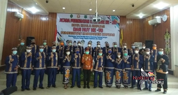 Bupati Kapuas Ucapkan Selamat Kepada Sugianto-Edy Pratowo Sebagai Pemenang Pilgub Kalteng