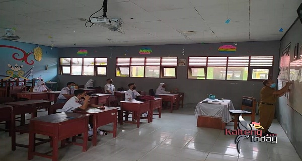 Juni 2021 Kelulusan Siswa SD dan SMP