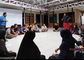 Pengurus Hima Kobar Lakukan Upgrading Pengetahuan