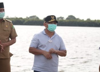Gubernur Kalteng Tinjau Pelabuhan , Jalan dan Pantai Di Kecamatan Jelai, Sukamara