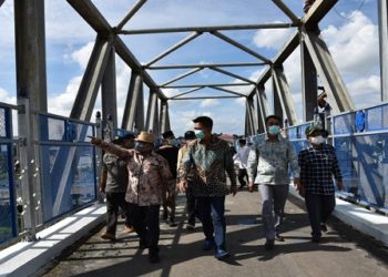 Wagub Kalteng Tinjau Jembatan Teweh- Jingah, Kabupaten Barut