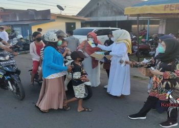 Peringati Hari Kartini GOW Seruyan Bagi Takjil Ramadhan