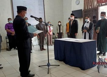 Sekda Mura Lantik 2 Pejabat Fungsional Analisis Kepegawaian
