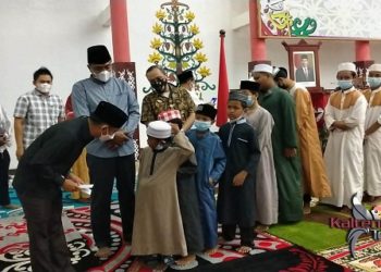 DPRD Kota Palangka Raya Berikan Tali Asih Kepada 15 Panti Asuhan dan 845 Orang Anak Yatim