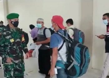 Cegah Masuknya Covid-19 Melalui Jalur Udara, TNI Sambangi Bandara H Asan Sampit