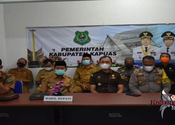 Wabup Kapuas Hadiri Rakor Penegakan Disiplin Covid 19 Secara Virtual