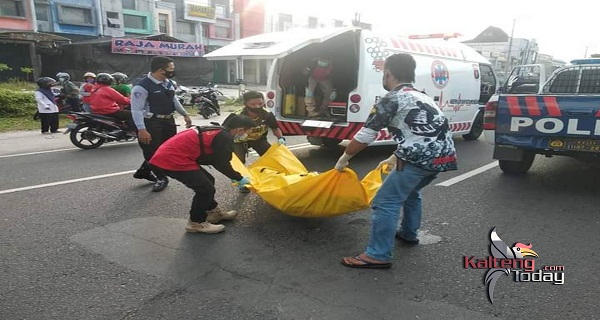Seorang Pejalan Kaki Tewas Ditabrak Dump Truk di Depan Kantor Jamkrida Palangka Raya 