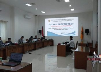 Calon Komisioner KPID Menjalani Fit and Proper Test