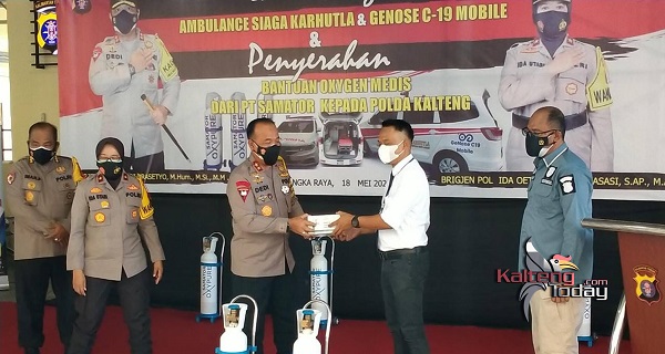 Saat peluncuran Mobil Ambulan Siaga Karhutla Dengan Fasilitas Genose C-19 di halaman gedung Ditreskrimsus Polda Kalteng.