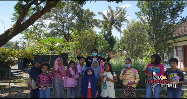 Cegah Stress , PMM Kelompok 47 Ajak Anak Lomba Mewarna