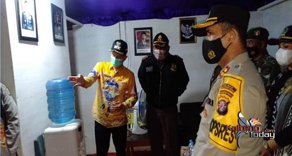 Bupati Tinjau Pos Perbatasan Gumas
