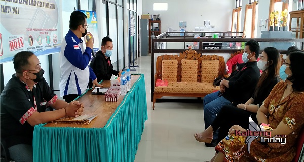 Mitra PWI di Gumas Dikenalkan Ilmu Penulisan