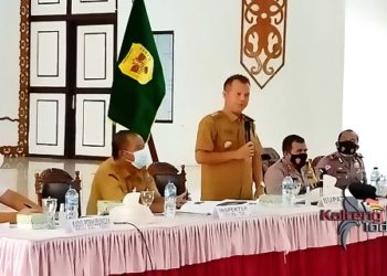 Pemkab Gumas dan Pemprov Kalteng Bahas Perbaikan Jalan Lintas
