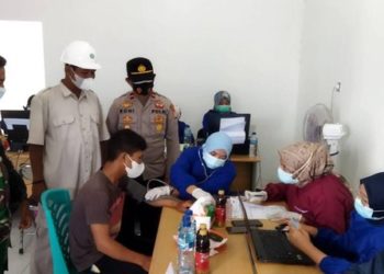 Polsek Seruyan Hilir Lakukan Pengamanan Vaksinasi