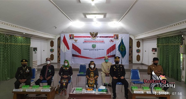 Plt Bupati Pulpis Mengikuti Upacara Hari Lahir Pancasila Secara Virtual