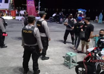 Antisipasi Premanisme Daerah Pelabuhan, Polsek KP Mentaya Melakukan Patroli