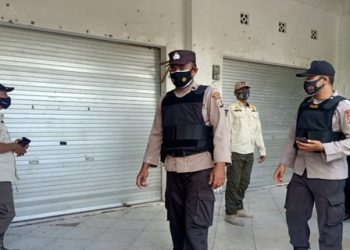 Tim Yustisi Minta Warga di Pasar Saik Kuala Pembuang Cegah Penyebaran Covid-19