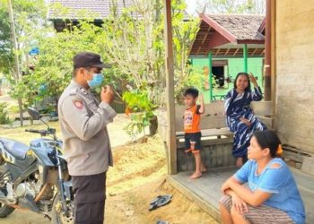 Polsek Seruyan Hulu Terapkan Protokol Kesehatan di Desa Tumbang Manjul
